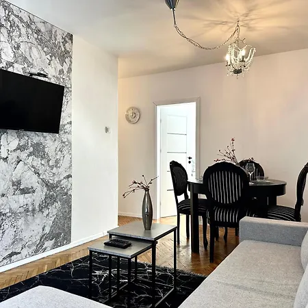 Wita Stwosza - Self Check-in 20h Apartmán *